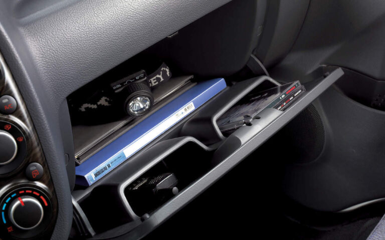 kia k2700 glove box interior