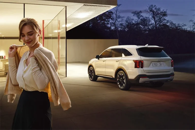 kia sorento hybrid rear angle exterior view