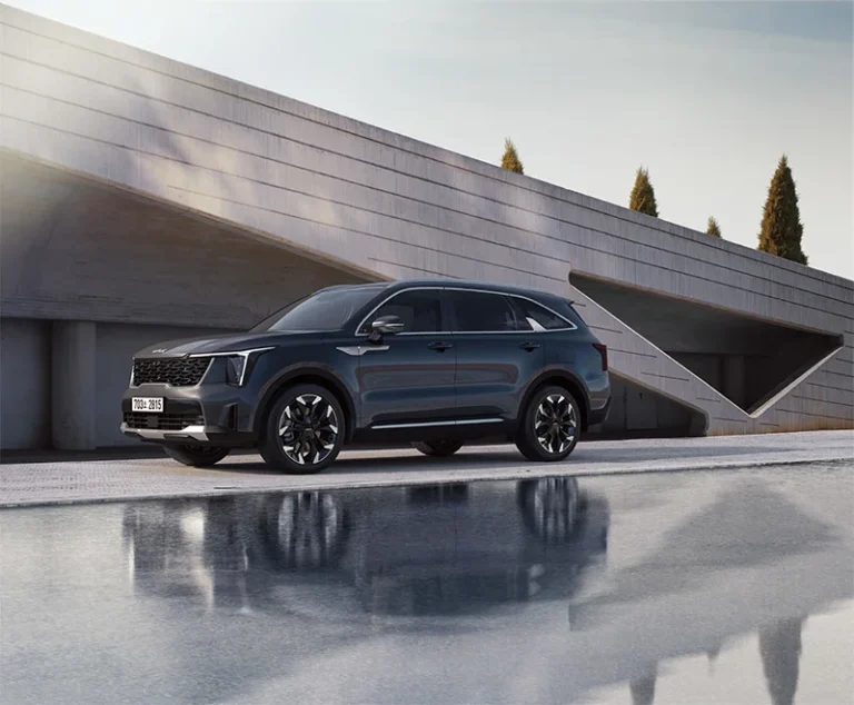 kia sorento hybrid side angle exterior view