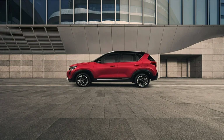 kia sonet red side