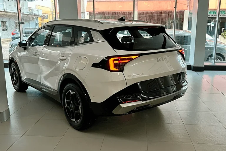 Kia Sportage Hybrid Trinidad Rear Angle