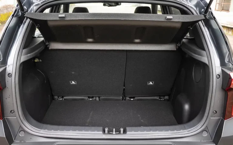 Kia Sonet boot and luggage area with rear seats upright