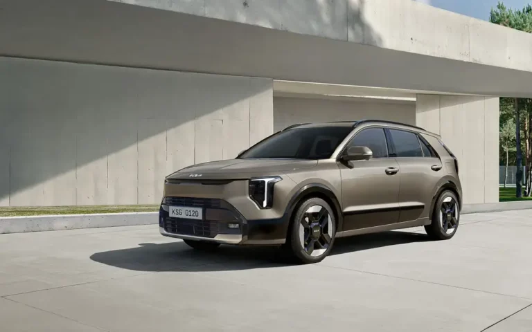 2027 Kia Niro front three-quarter view
